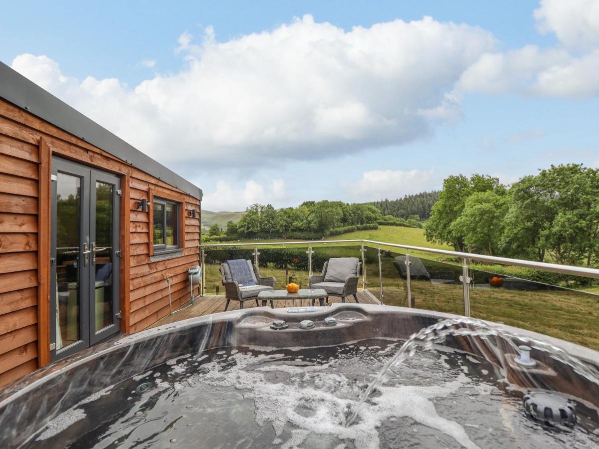 The Cabin At Evelyns Retreat Corwen Eksteriør billede